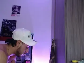 Chaturbate Sex Chat of taylor_diamondboy