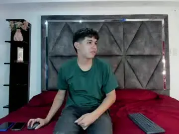 Chaturbate Live Sex of valerios_