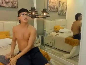 Chaturbate Live Sex of zac_million