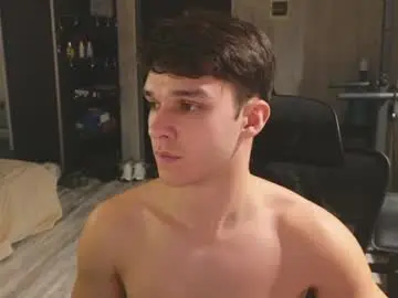 Chaturbate Watch Live Sex Cams of james_friends