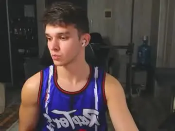 Chaturbate Live Sex Cam of james_friends