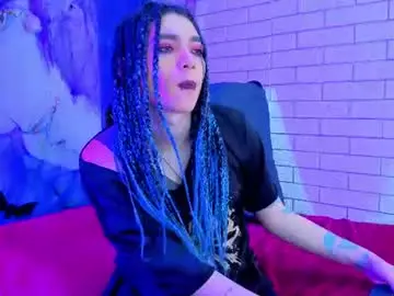 Chaturbate Nude Webcam of maevekuro