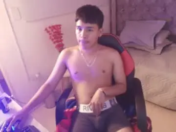 Chaturbate Live Sex of noa_hot69