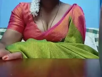 Chaturbate Live Sex Cam of tamilmadhi520