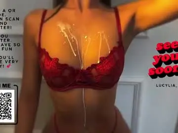 Chaturbate Adult Webcams of lucylia_