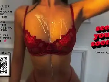 Chaturbate Private Sex Chat of lucylia_
