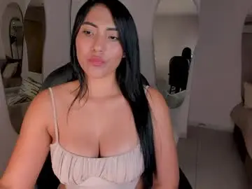 Chaturbate Live Sex Cam of natalielewis_
