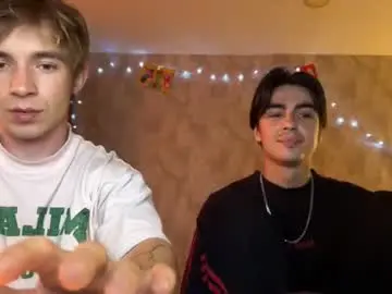 Chaturbate Watch Live Sex Cams of stralght_twinks