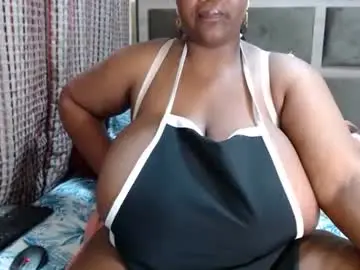 Chaturbate Live Sex Cam of darkbusty