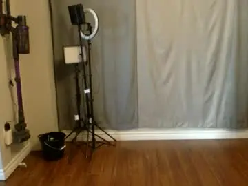 Chaturbate Live Sex of uncutabs123