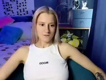 Chaturbate Live Sex Cam of alinika08
