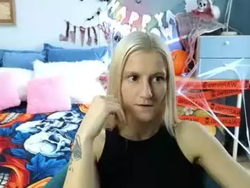 Chaturbate Free Live Porn of alinika08