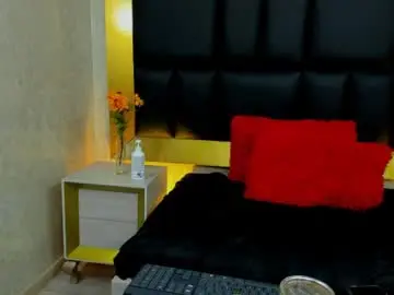 Chaturbate Nude Webcam of charlotte_monnroe