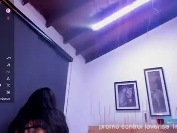 Chaturbate Live Porn of lila_foox