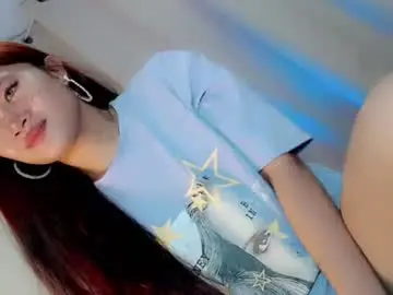 Chaturbate Live Sex Cam of yourlovehoneywalker