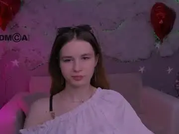 Chaturbate Live Sex Cam of alessiaarouge