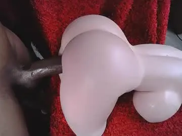 Chaturbate Free Live Porn of blackgoldadventures