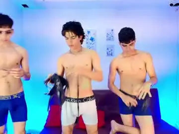 Chaturbate Free Live Porn of chillbicrew