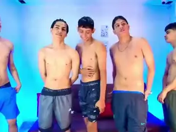 Chaturbate Adult Webcams of chillbicrew
