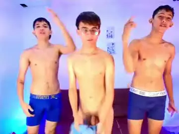 Chaturbate Adult Webcams of chillbicrew