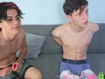 Chaturbate Live Porn of chillbicrew