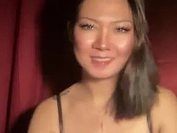 Chaturbate Live Sex Cam of imyour_vivi