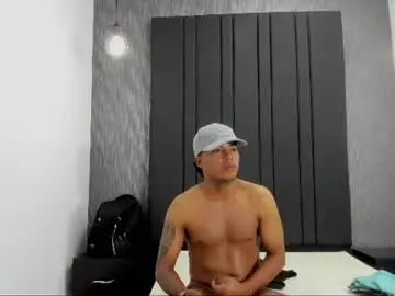 Chaturbate Sex Chat of tony_morris