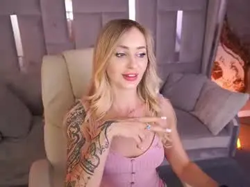 Chaturbate Live Sex Cam of cherrishlulu