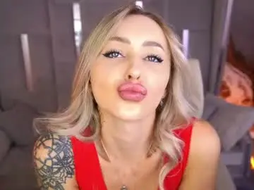 Chaturbate Live Sex Cam of cherrishlulu