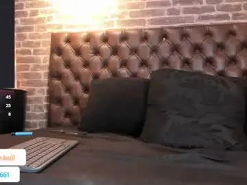 Chaturbate Live Sex of damian_bulls