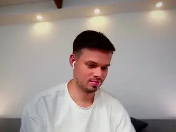 Chaturbate Free Live Porn of jerked_letto