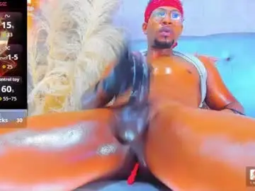 Chaturbate Nude Webcam of ricobrown777