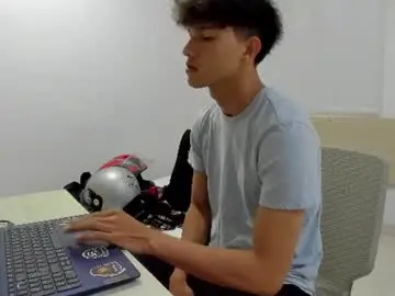 Chaturbate Nude Webcam of yizus_bonz