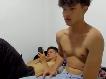Chaturbate Watch Live Sex Cams of yizus_bonz