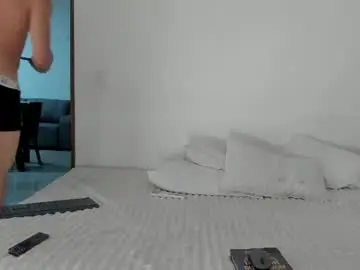 Chaturbate Sex Cam of yizus_bonz
