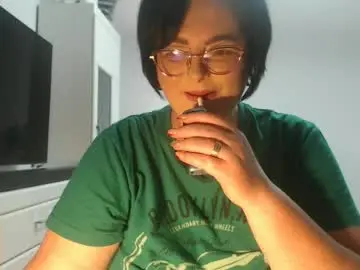 Chaturbate Free Live Porn of amandamuller1982