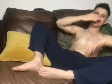 Chaturbate Live Sex Cam of camdoattitude