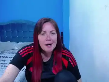 Chaturbate Adult Webcams of carolinhe_
