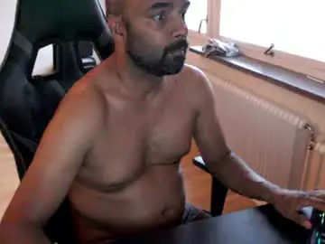 Chaturbate Free Live Porn of dan_the_man43