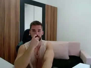 Chaturbate Free Live Porn of darius_94