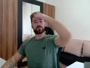 Chaturbate Adult Webcam of darius_94