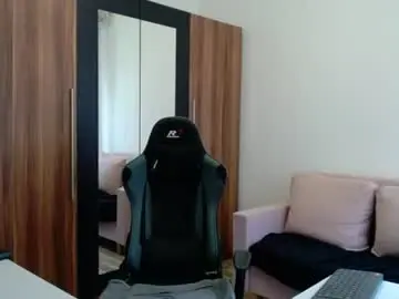 Chaturbate Adult Video Chat of darius_94