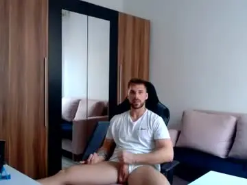 Chaturbate Free Live Porn of darius_94