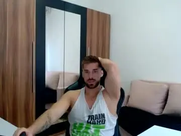Chaturbate Live Porn of darius_94