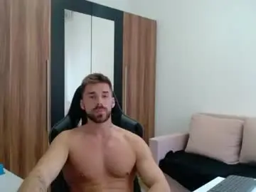 Chaturbate Sex Chat of darius_94
