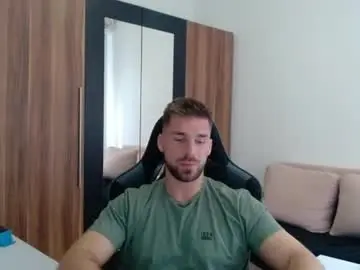 Chaturbate Free Live Porn of darius_94