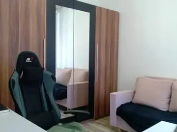 Chaturbate Free Porn Cam of darius_94