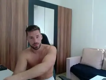 Chaturbate Live Porn of darius_94