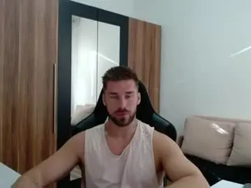 Chaturbate Nude Webcam of darius_94