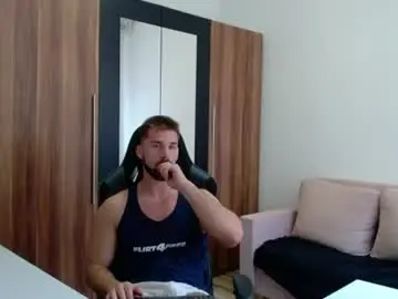 Chaturbate Live Sex of darius_94